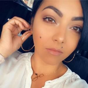 Meet your Posher, Madelyn